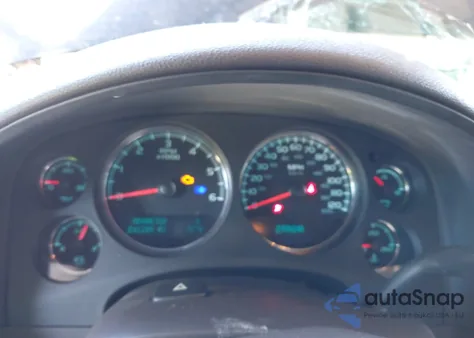 2010 GMC Yukon Denali из США, поврежденный, VIN 1GKUCEEFXAR231671